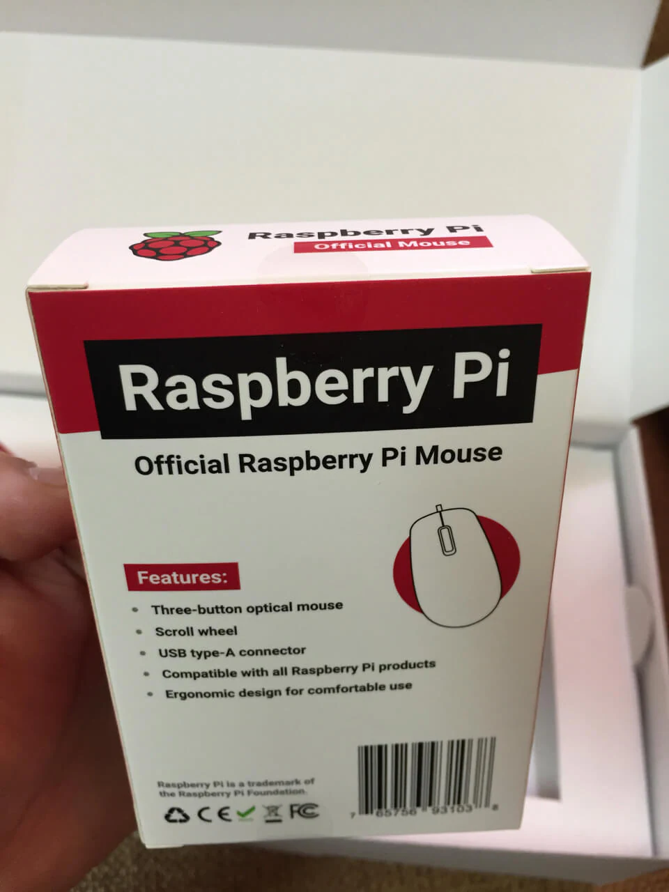 Raspberry Pi 4 Desktop Kit mouse