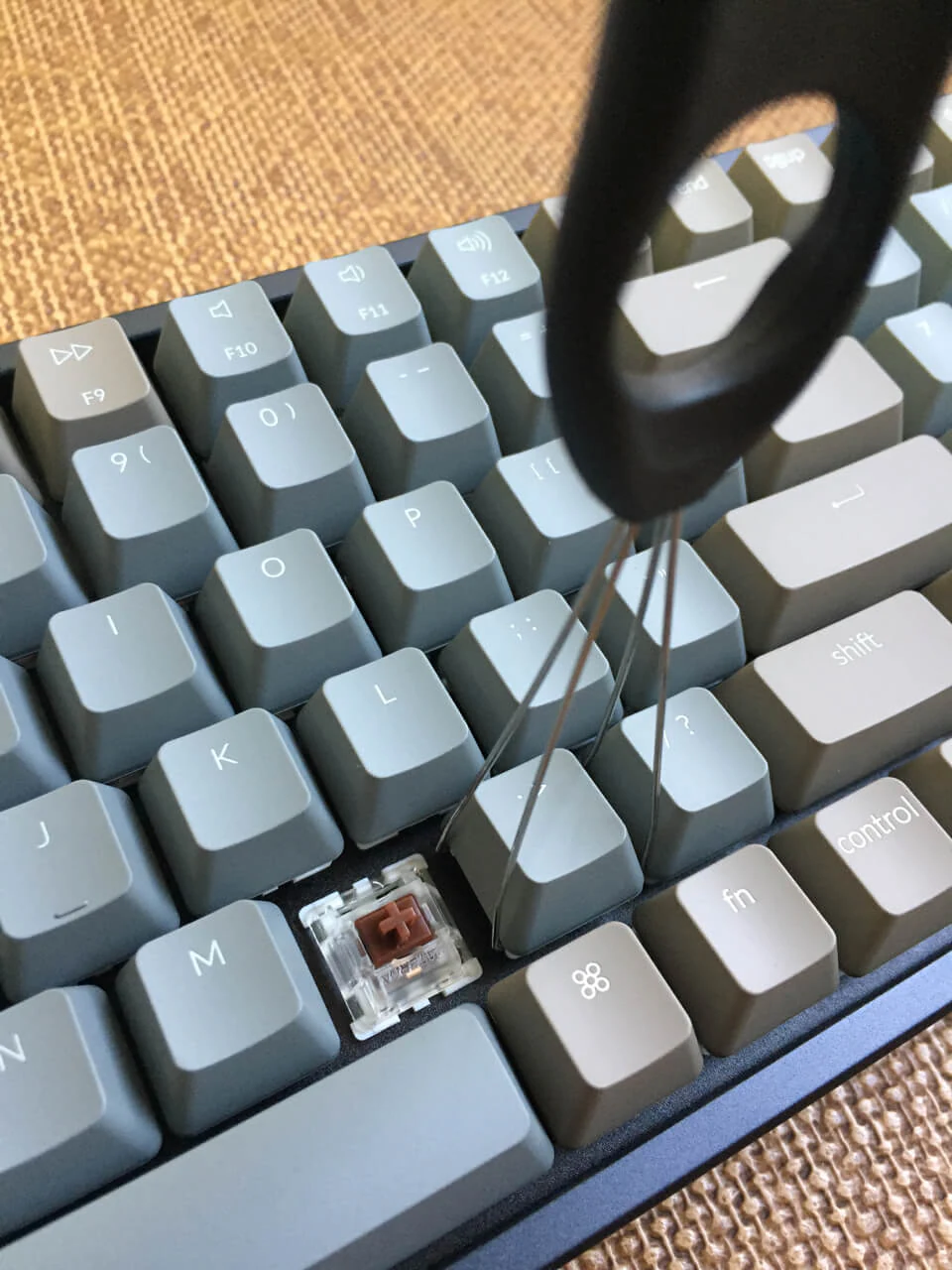 keycap puller of Keychron K4